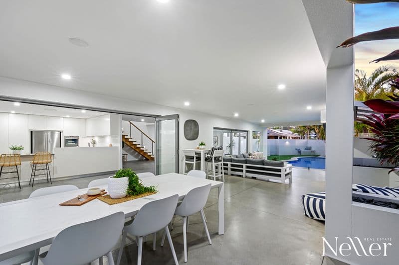 15 Aquarius Place, Alexandra Headland - Thumbnail 5