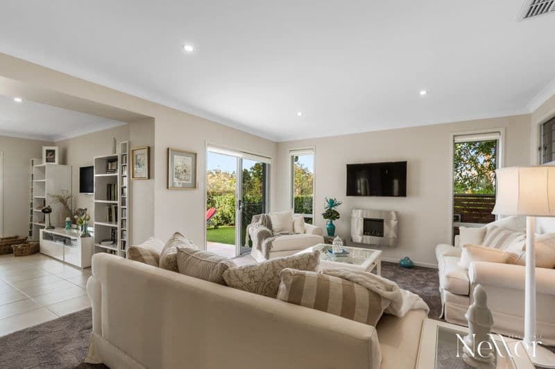 2 Radiata Place, Peregian Springs - Thumbnail 2