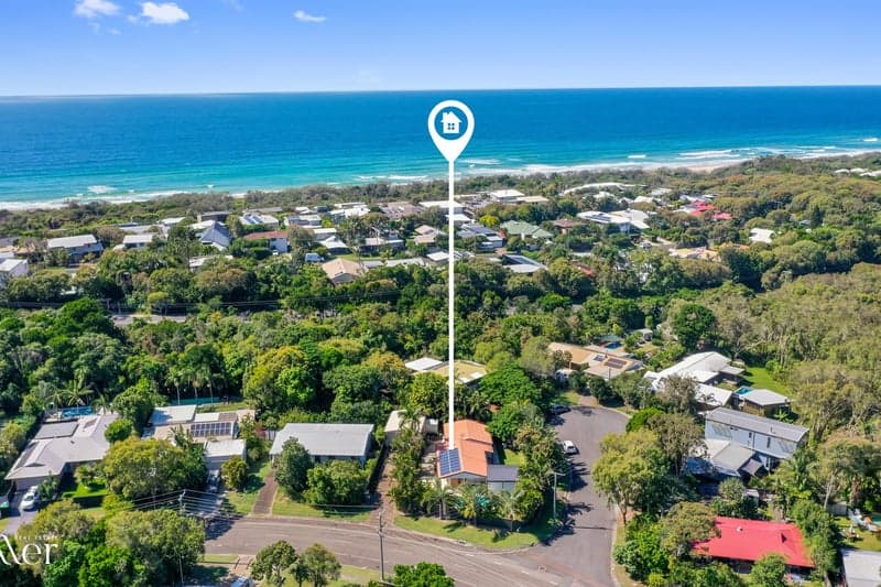 140 Persimmon Drive, Marcus Beach - Thumbnail 3