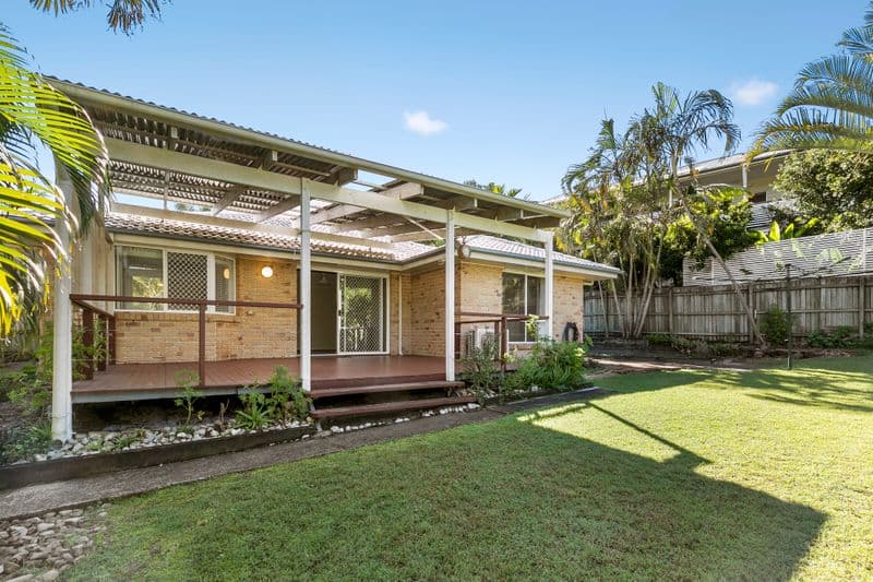 14 Hardy Street, Sunrise Beach - Image 1