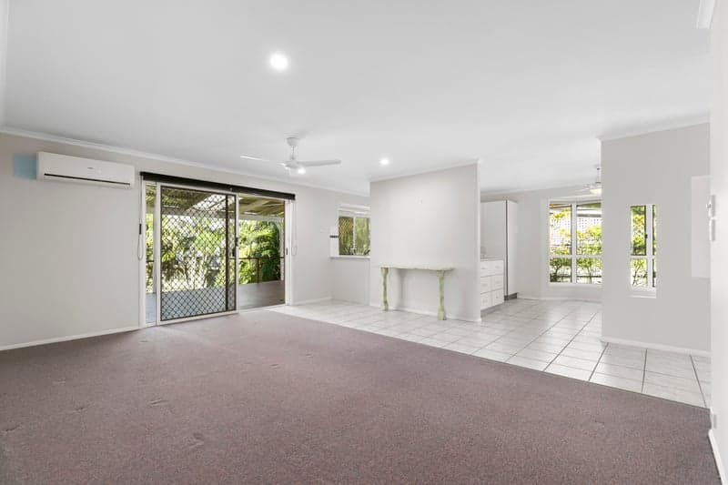 14 Hardy Street, Sunrise Beach - Thumbnail 7