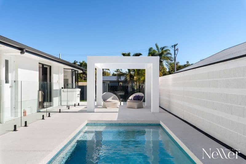 1 Newport Street, Sunrise Beach - Image 1