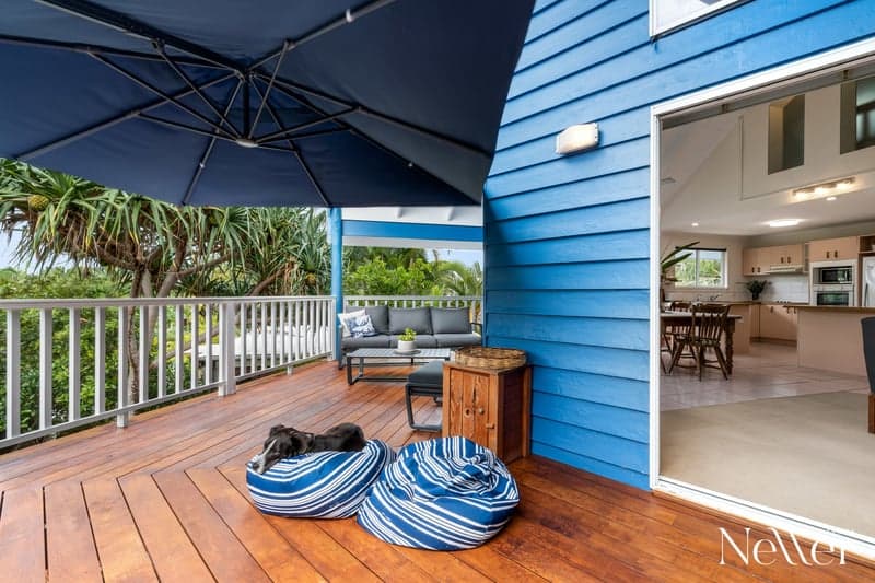 9 Newfield Street, Sunrise Beach - Thumbnail 6
