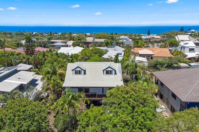 9 Lancewood Avenue, Peregian Beach - Image 1