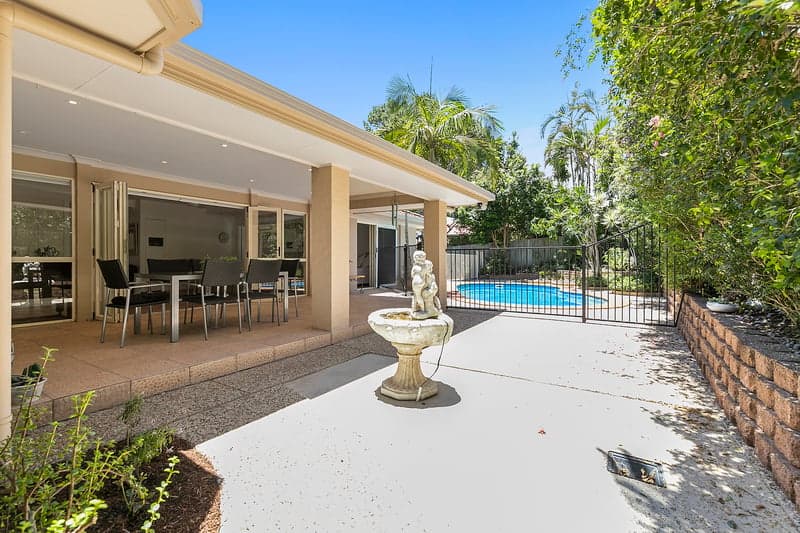 5 Maheno Court, Sunrise Beach - Thumbnail 2