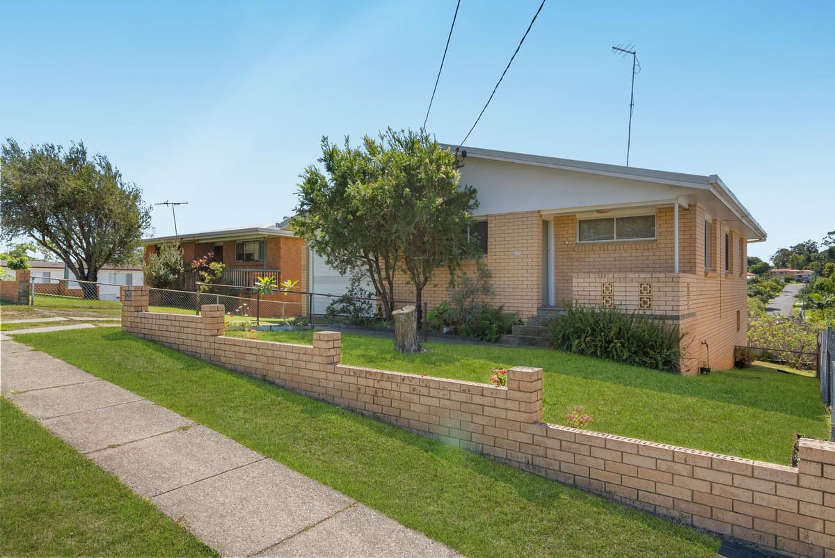 297 Kitchener Road Stafford Heights, Stafford Heights - Image 1