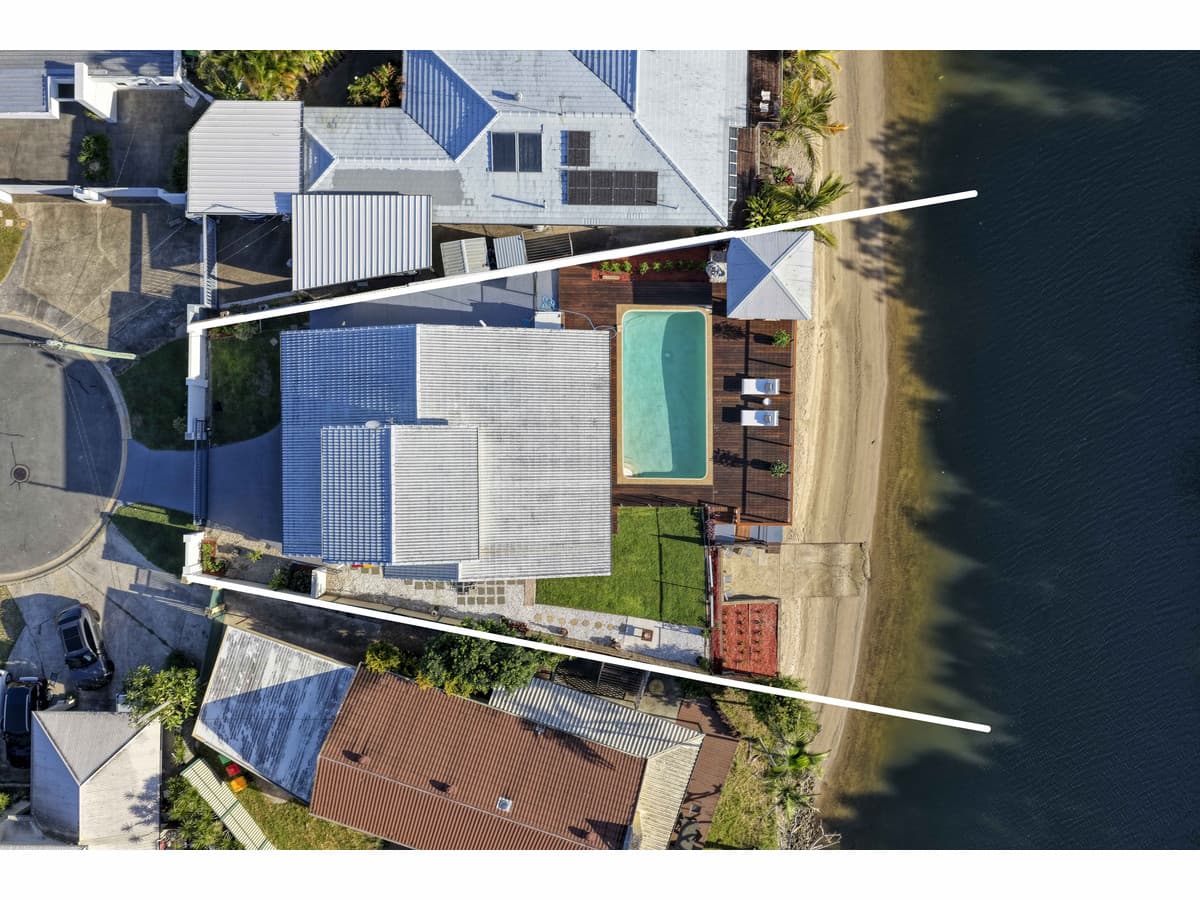 17 Ensenada Court, Broadbeach Waters QLD 4218, Broadbeach Waters - Thumbnail 3