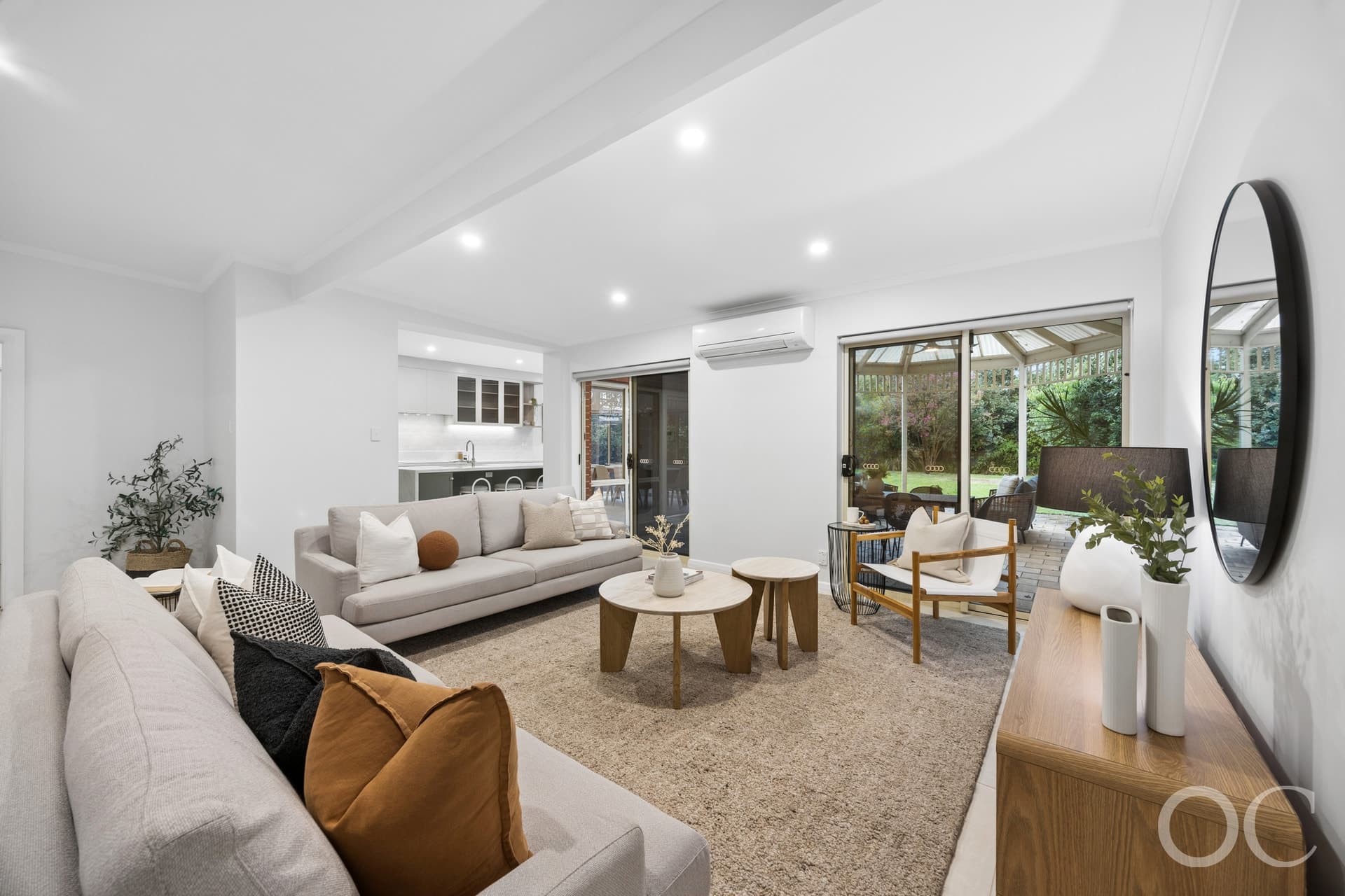 79 The Grove, Lower Mitcham - Thumbnail 3