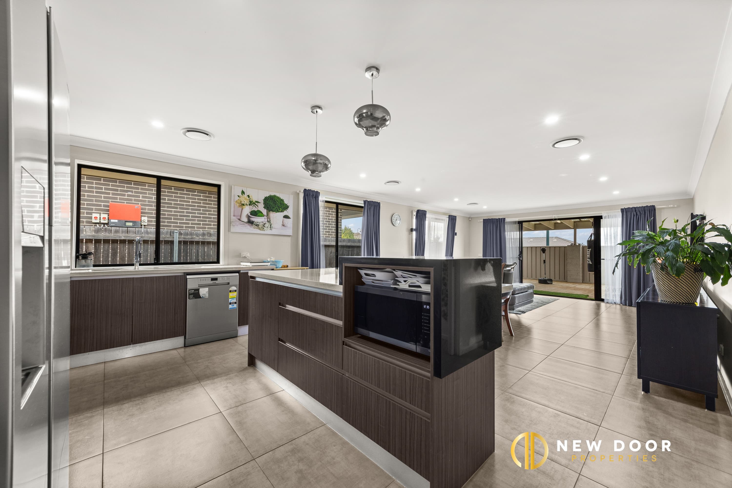 213 Jabanungga Avenue, Ngunnawal ACT, Ngunnawal - Image 1