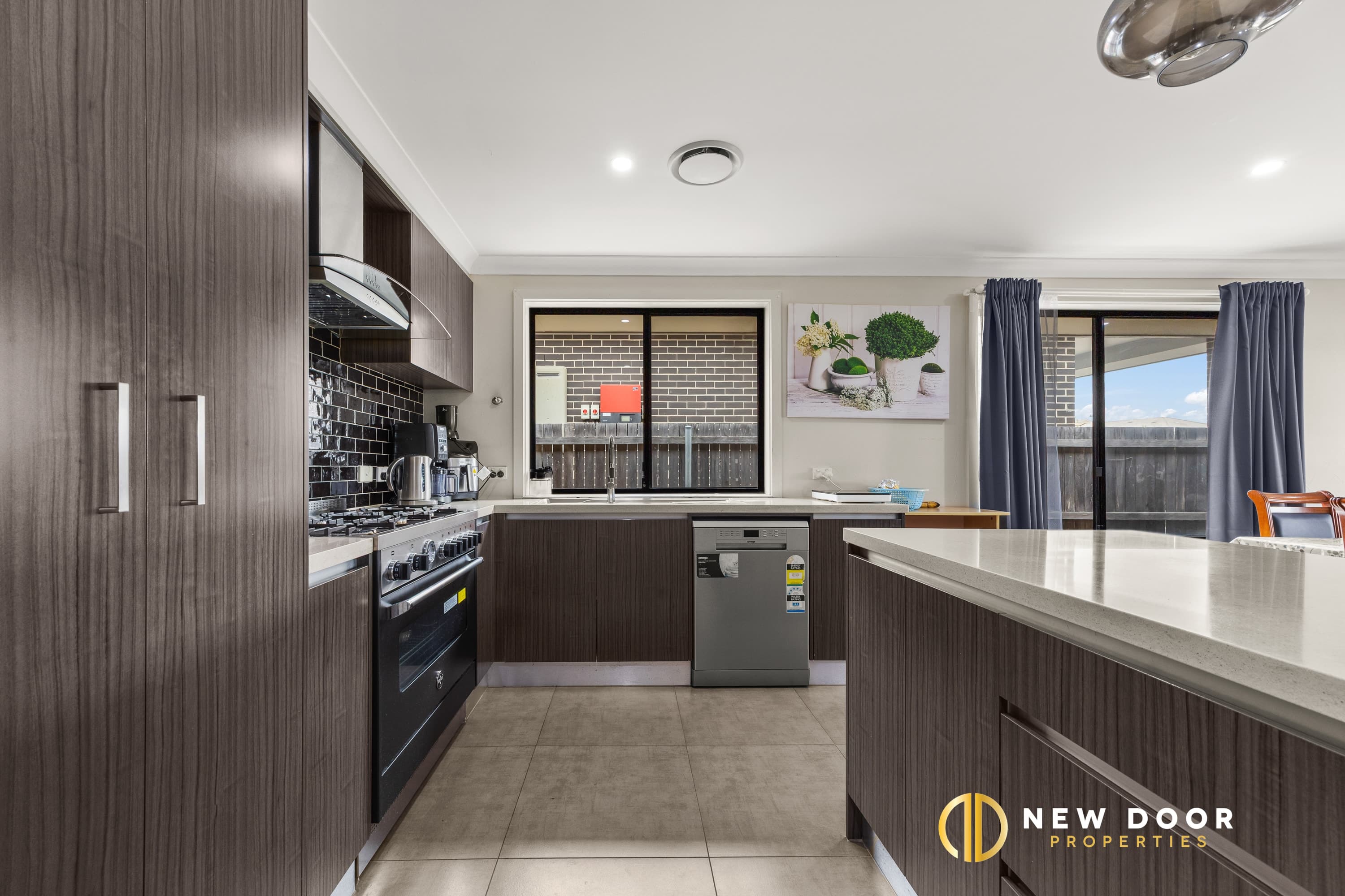 213 Jabanungga Avenue, Ngunnawal ACT, Ngunnawal - Thumbnail 2