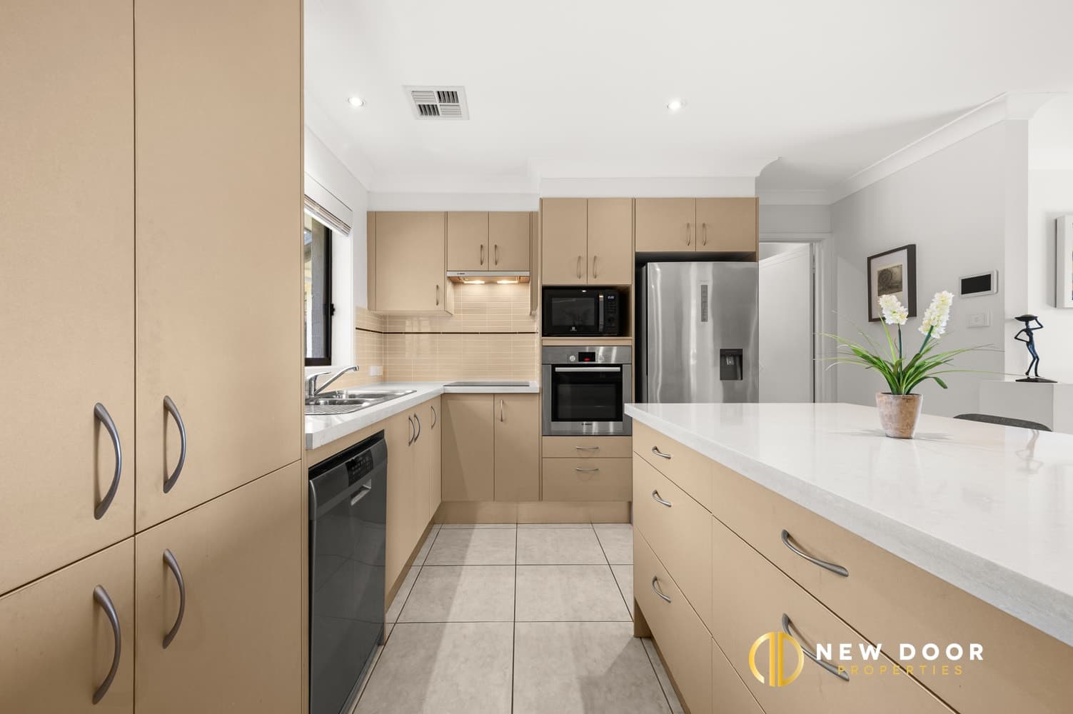 4 Colleano Street, Ngunnawal ACT, Ngunnawal - Thumbnail 3