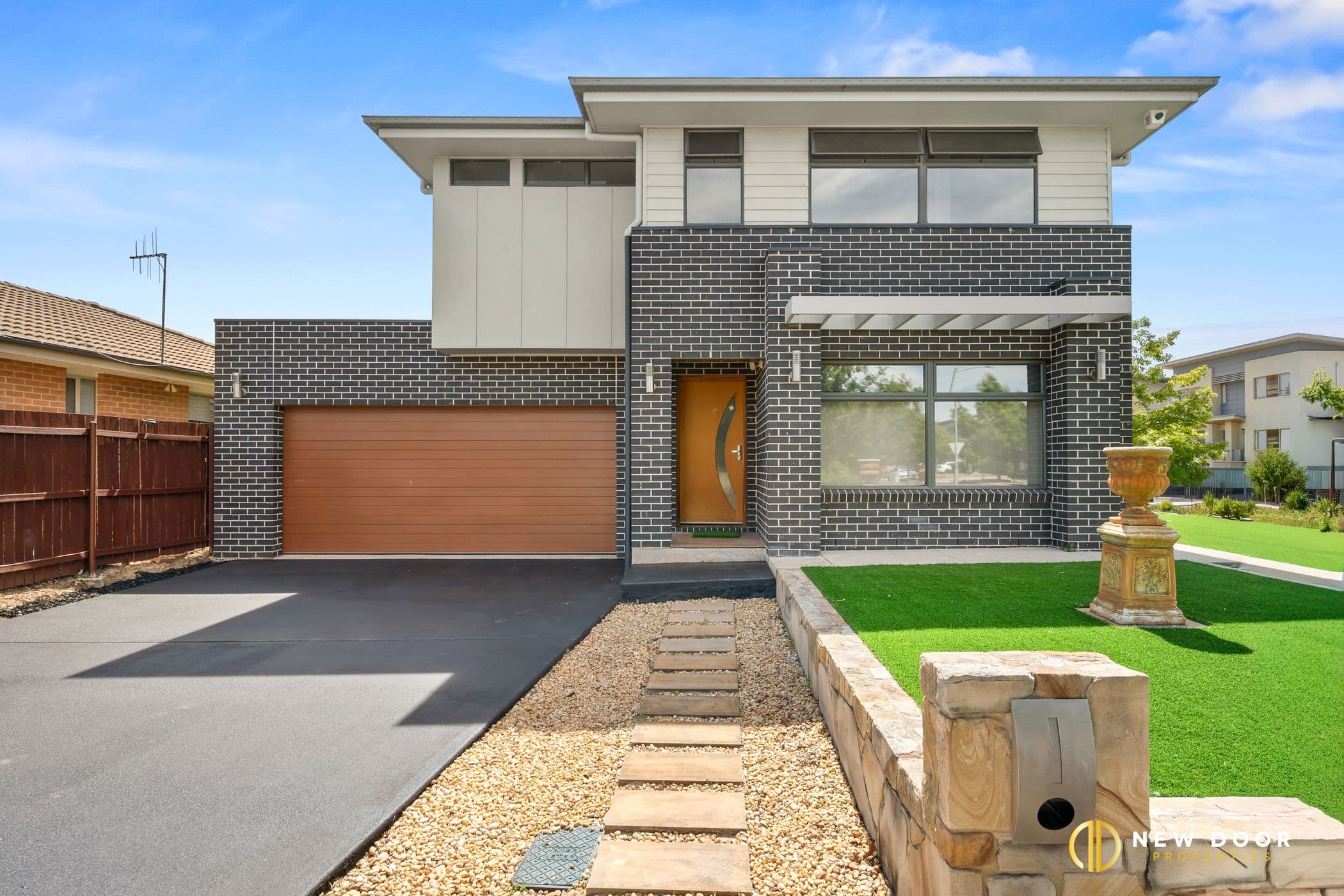 8 Rob Riley Circuit, Bonner ACT, Bonner - Image 1