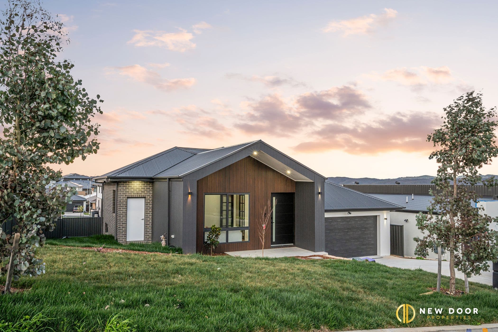 20 Austin Grove, Googong NSW, Googong - Image 1