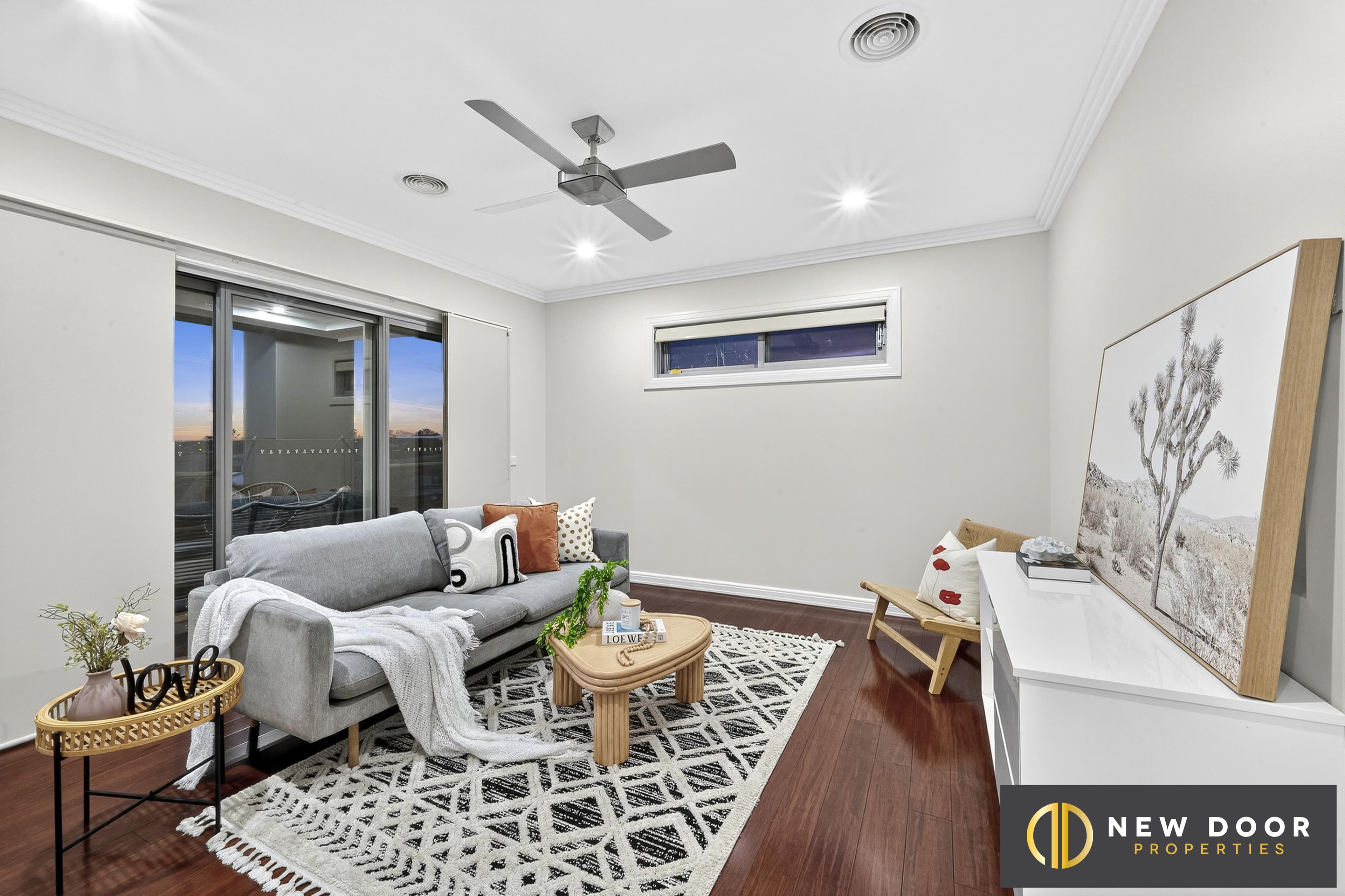 137 Ida West Street, Bonner ACT, Bonner - Thumbnail 2