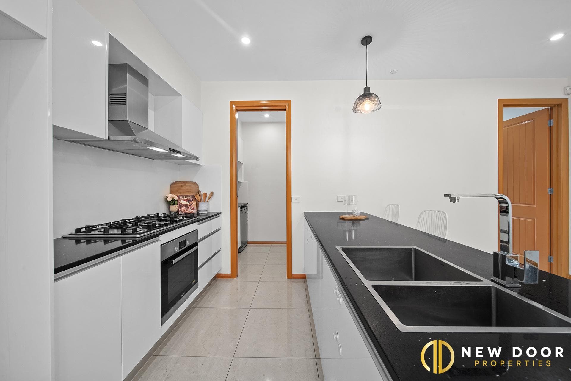7 Dulcie Holland Crescent, Moncrieff ACT, Moncrieff - Thumbnail 2