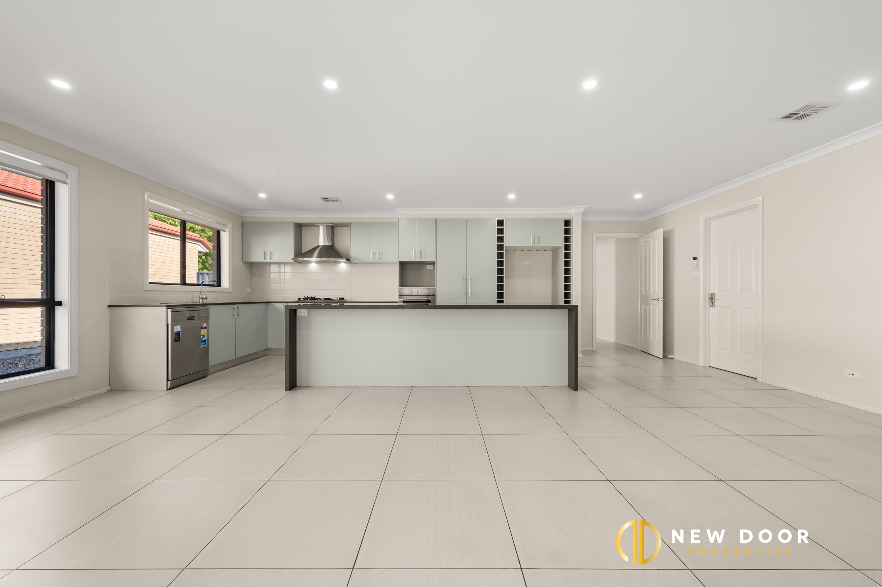 28 Christina Stead Street, Franklin ACT, Franklin - Thumbnail 4