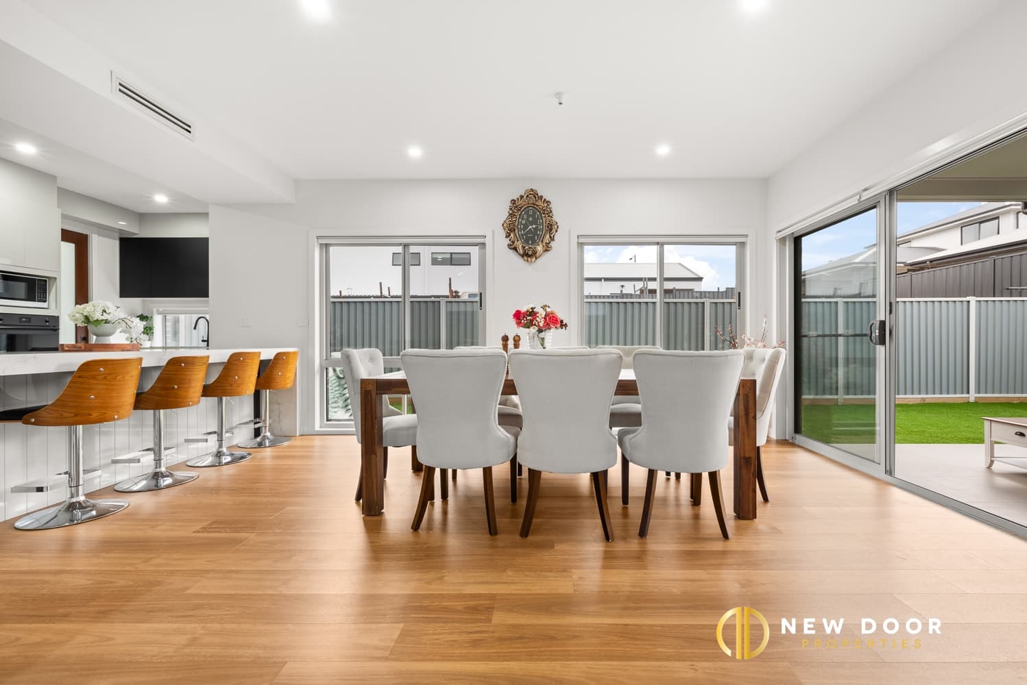 7 Tahourdin Vista, Whitlam ACT, Whitlam - Thumbnail 2