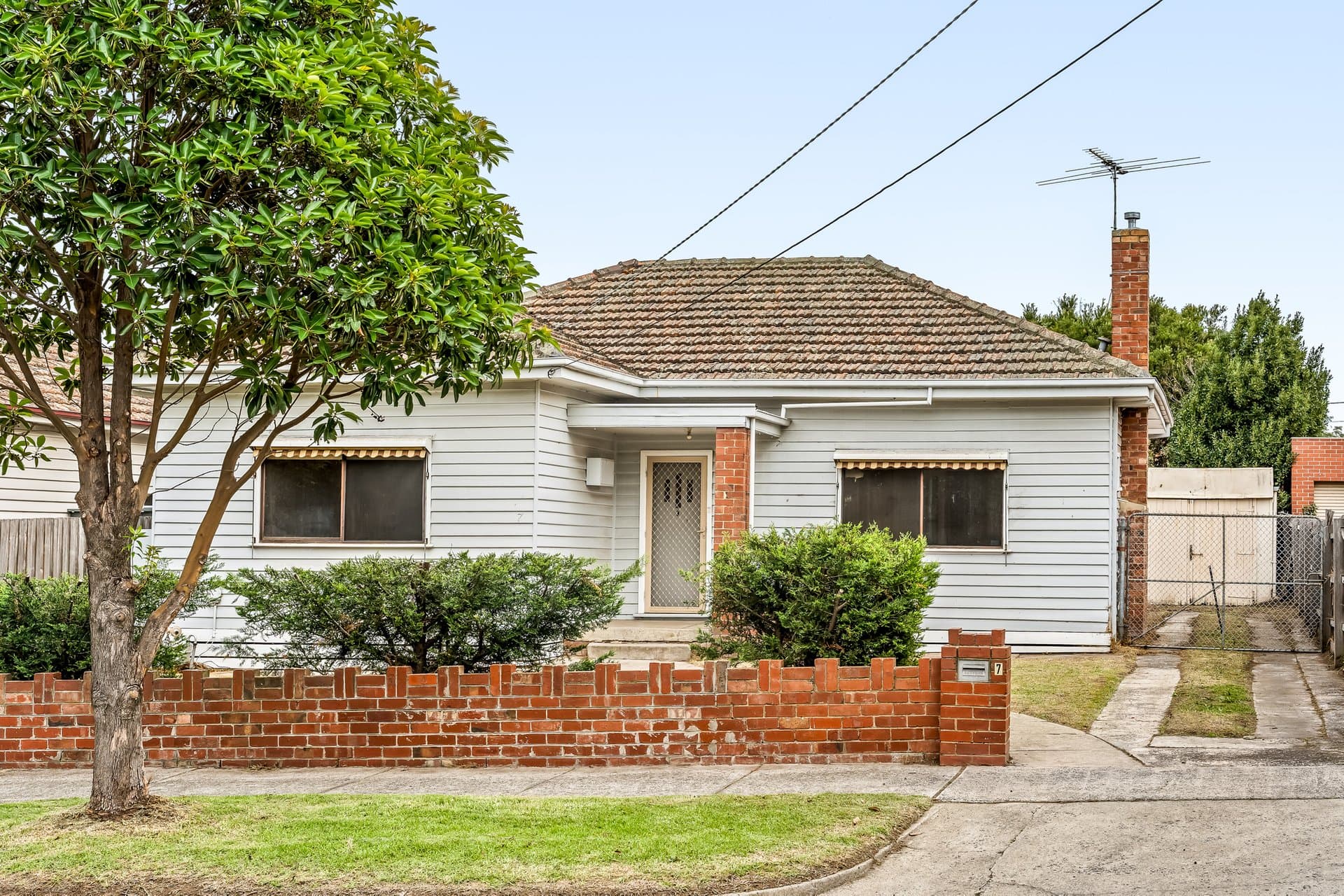 7 Gordon Grove, Preston - Image 1