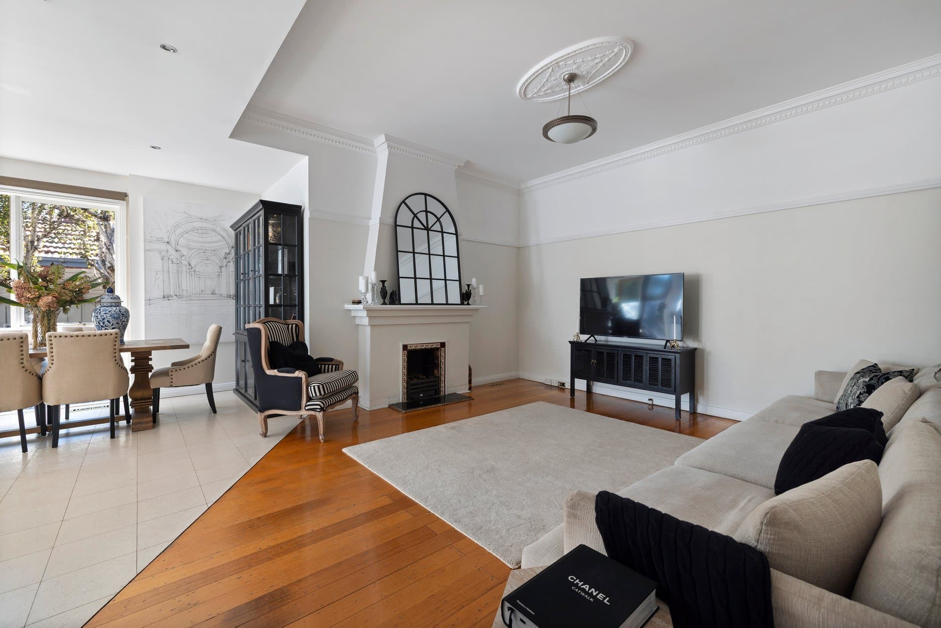76 Corhampton Road, Balwyn North - Thumbnail 2