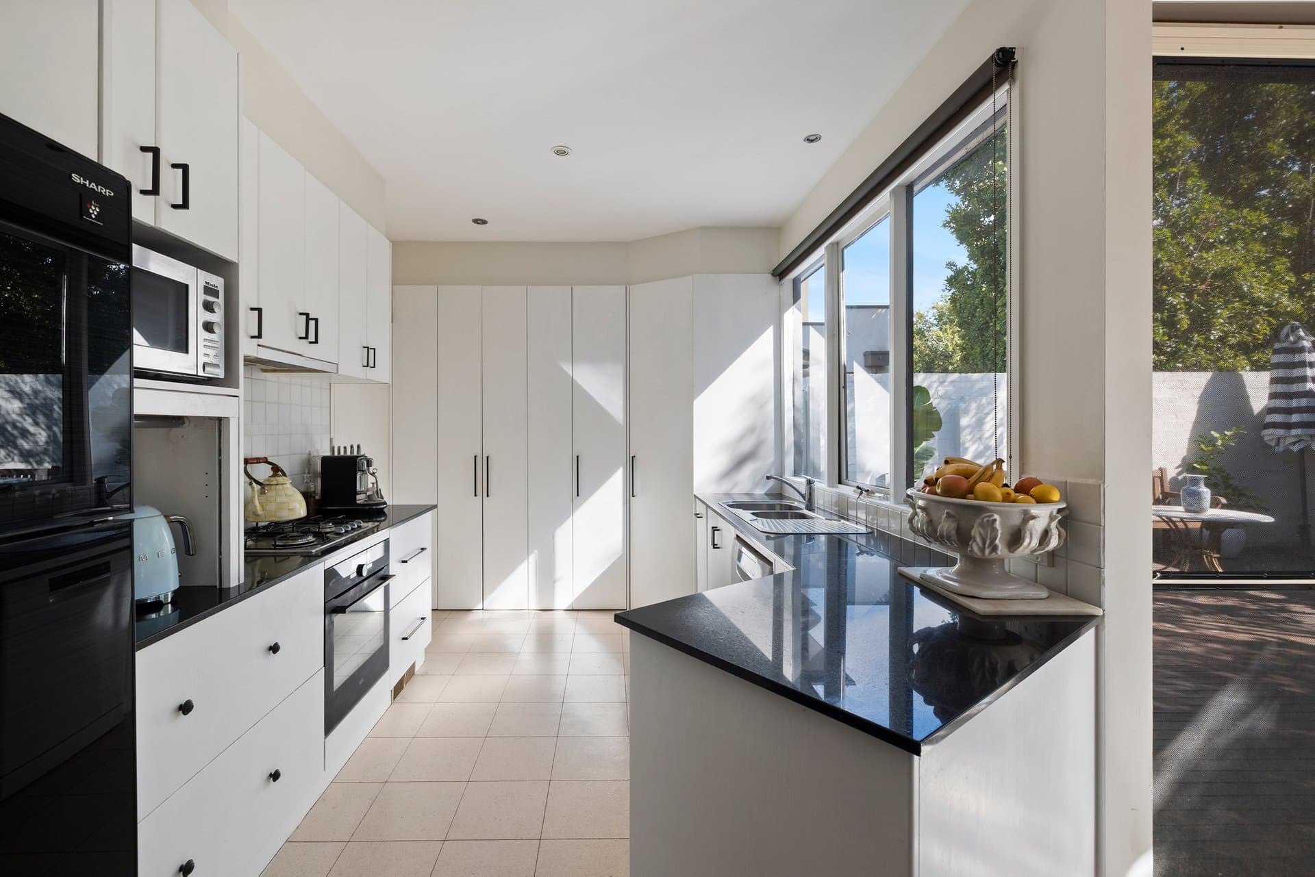 76 Corhampton Road, Balwyn North - Thumbnail 5