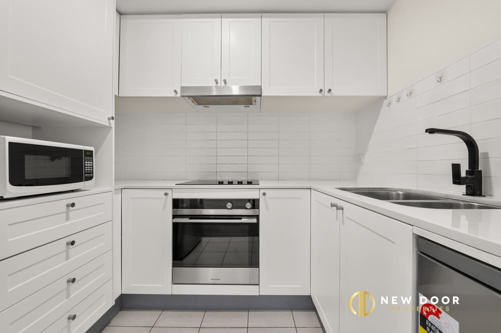 245/1 Anthony Rolfe Avenue, Gungahlin ACT, Gungahlin - Thumbnail 3