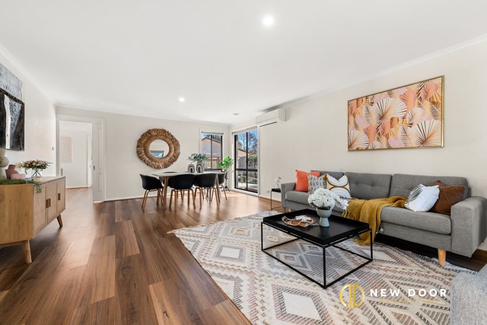 16 Kneeshaw Street, Monash ACT, Monash - Image 1