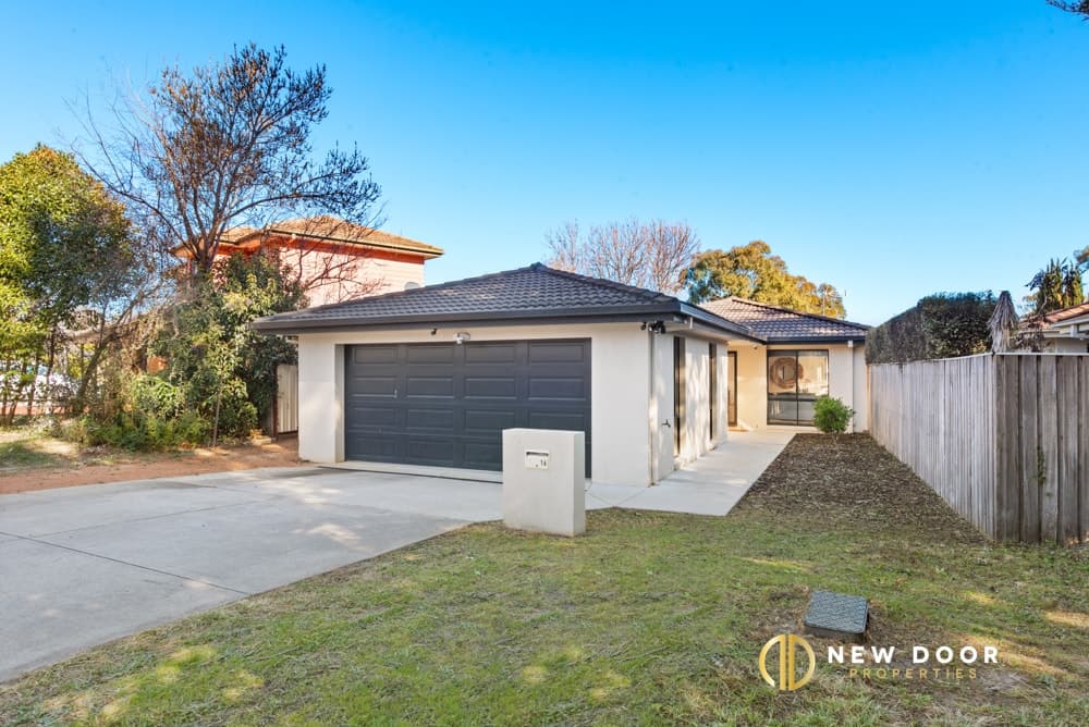 16 Kneeshaw Street, Monash ACT, Monash - Thumbnail 2