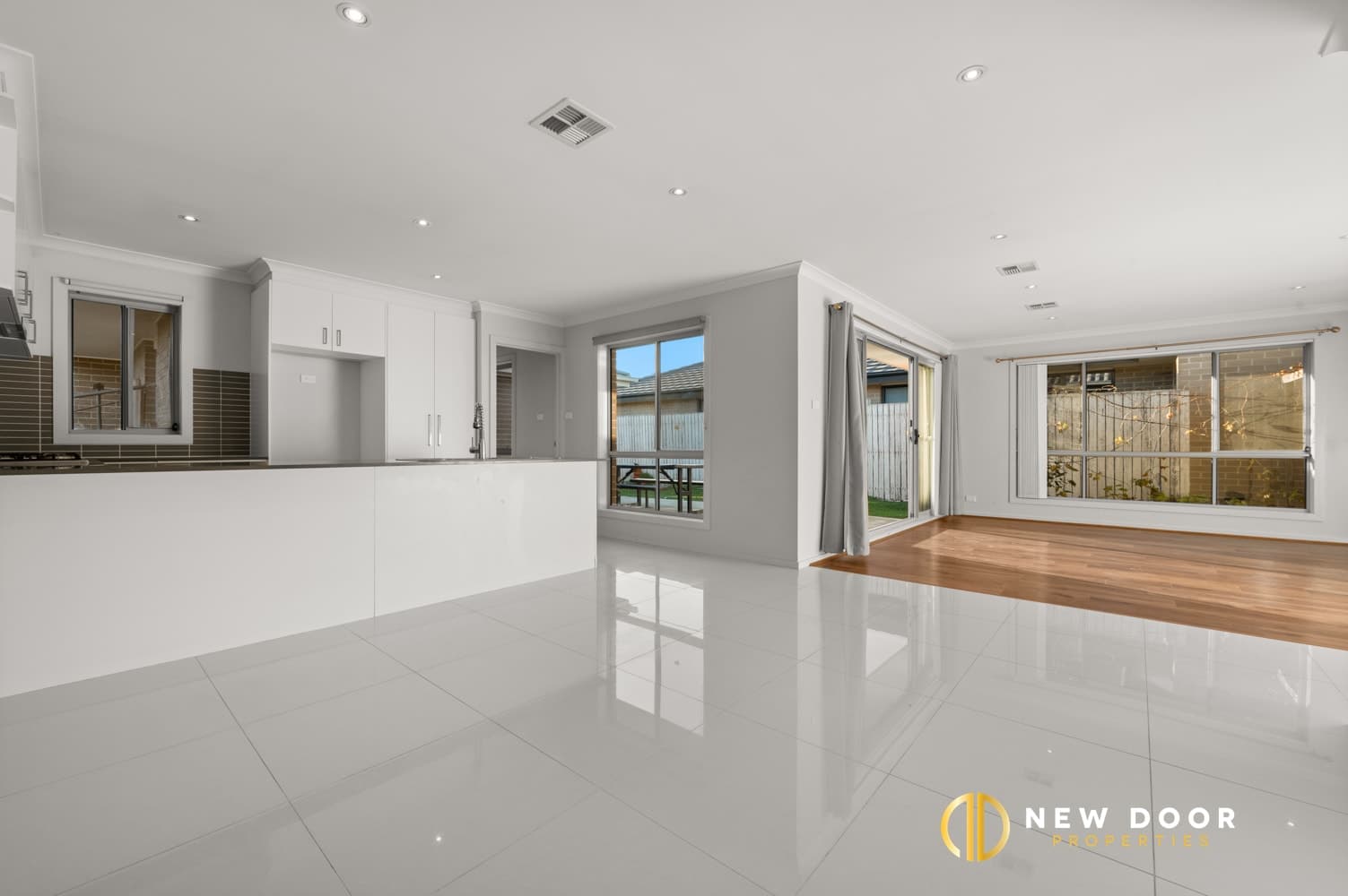 21 Syddall Street, Bonner ACT, Bonner - Thumbnail 2