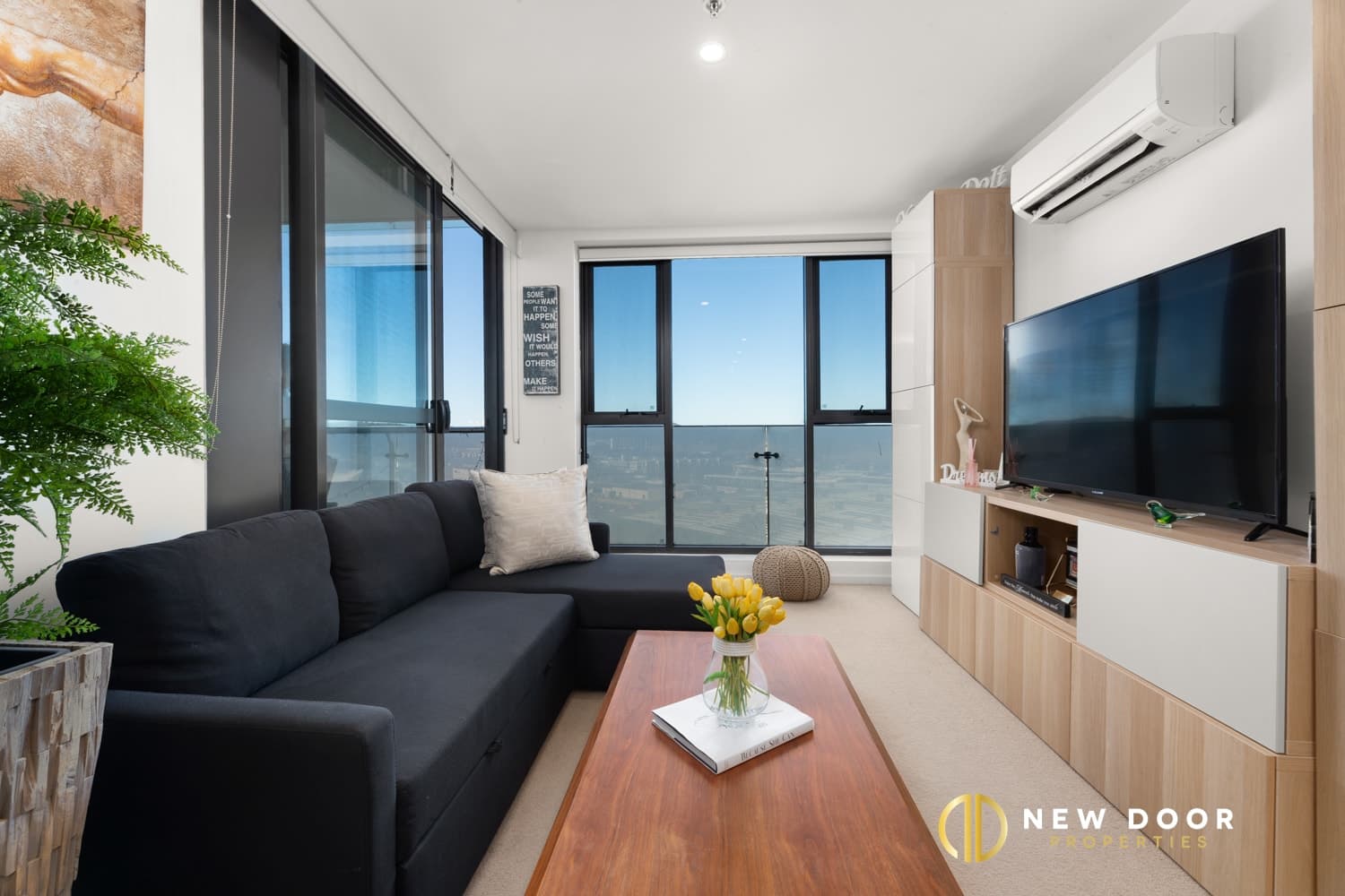 129/1 Anthony Rolfe Avenue, Gungahlin ACT, Gungahlin - Image 1