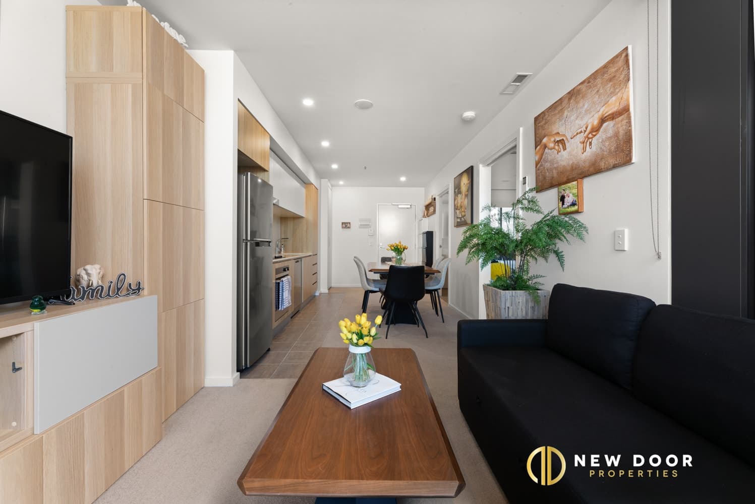 129/1 Anthony Rolfe Avenue, Gungahlin ACT, Gungahlin - Thumbnail 2