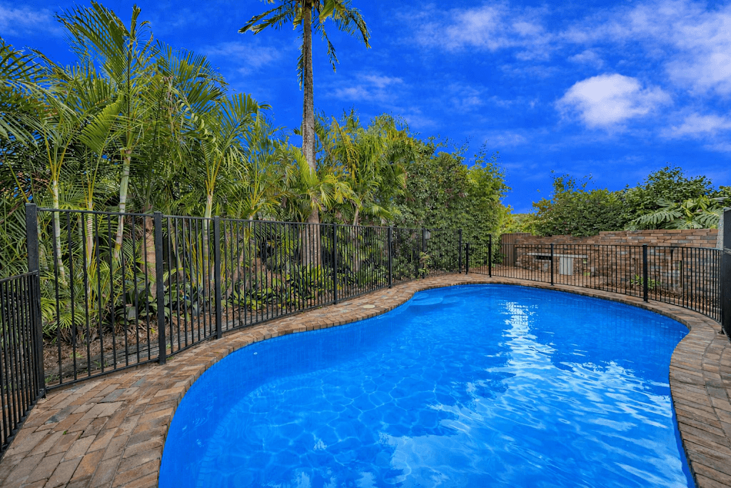 32 Munro Street, Baulkham Hills, NSW, 2153, Baulkham Hills - Thumbnail 2