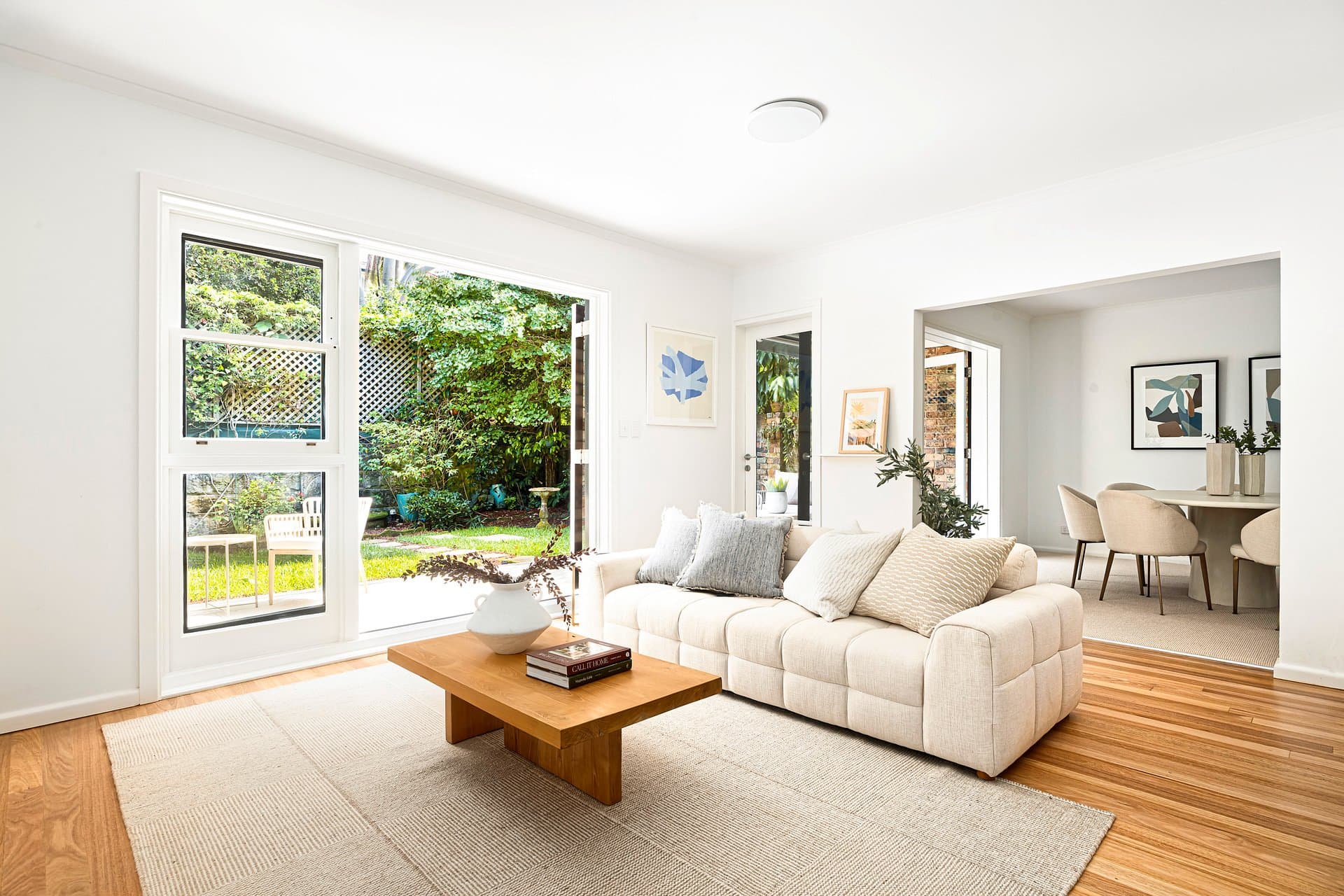 4/5 Trelawney Street, Woollahra - Image 1