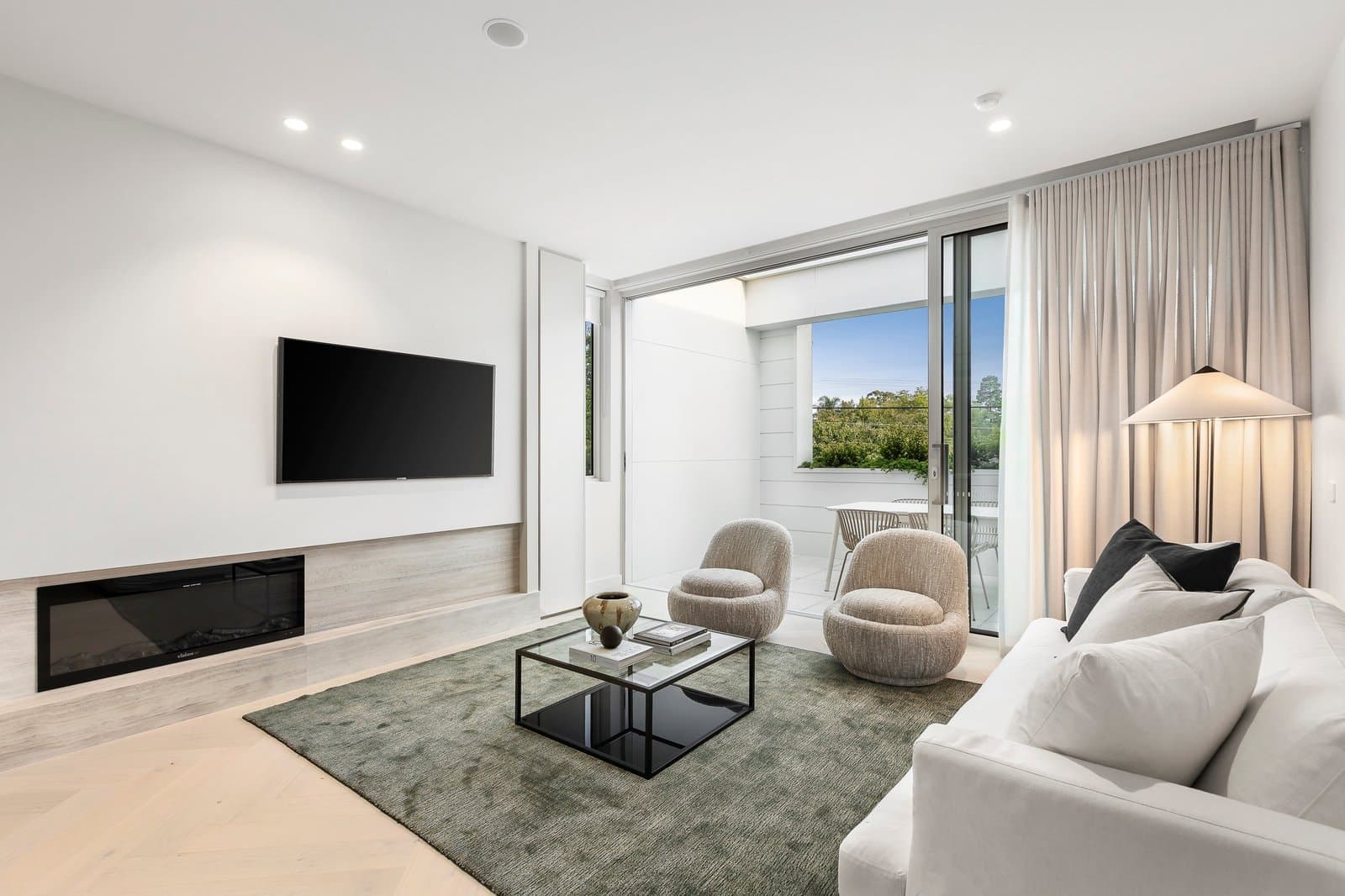 102/38 The Grange, Malvern East - Thumbnail 3