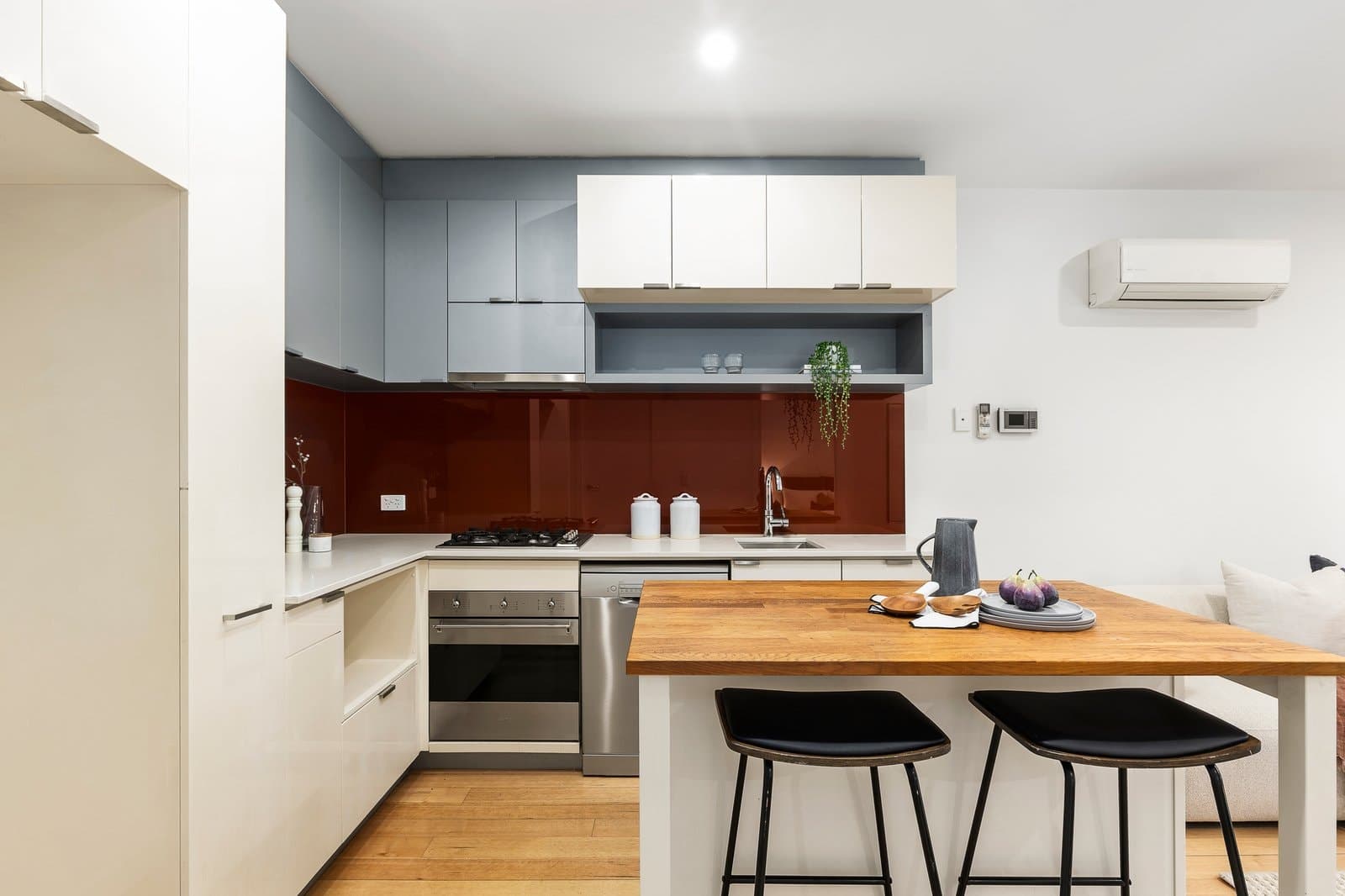 4/474 Glenferrie Road, Hawthorn - Thumbnail 2