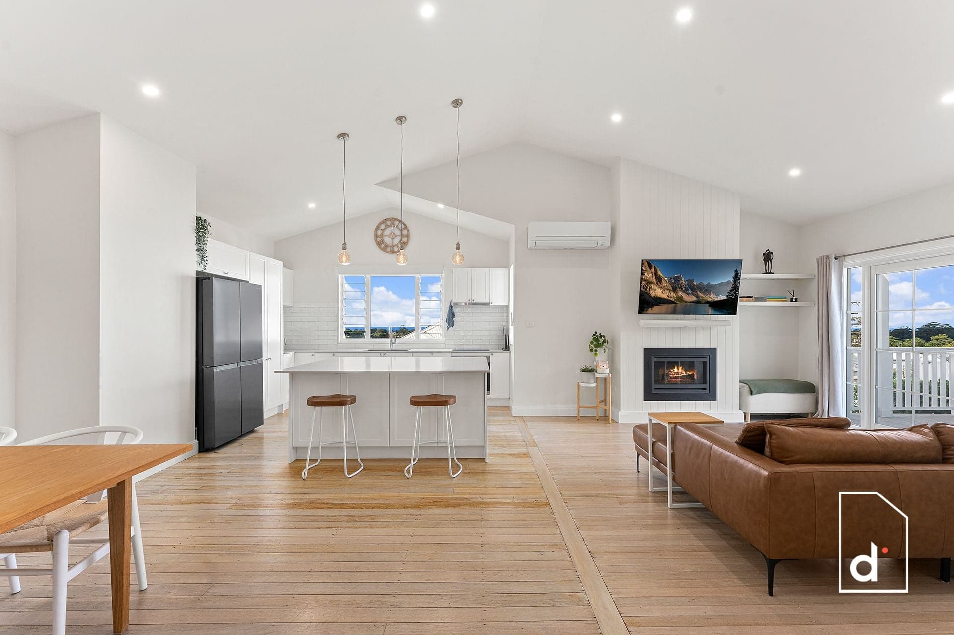 47 Hillcrest Avenue, Woonona, NSW 2517, Woonona - Thumbnail 2