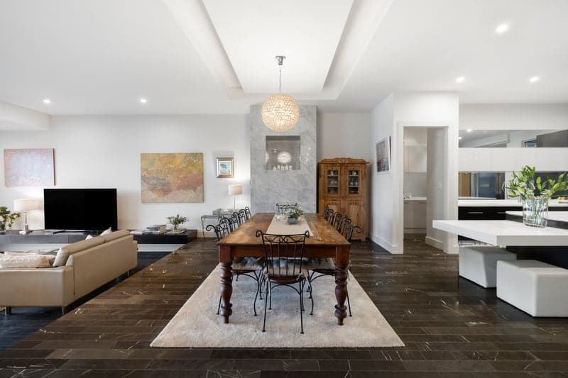 329 Esplanade, Henley Beach - Thumbnail 4