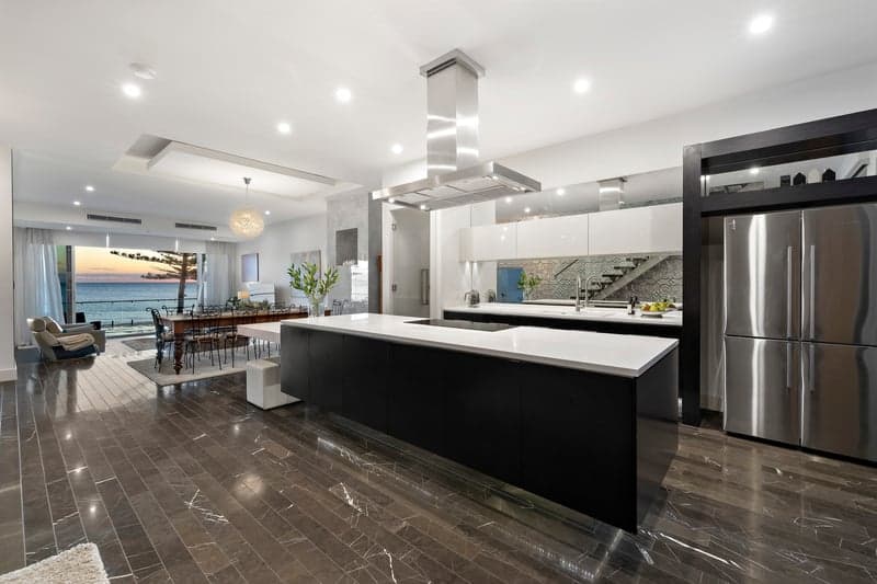 329 Esplanade, Henley Beach - Thumbnail 7