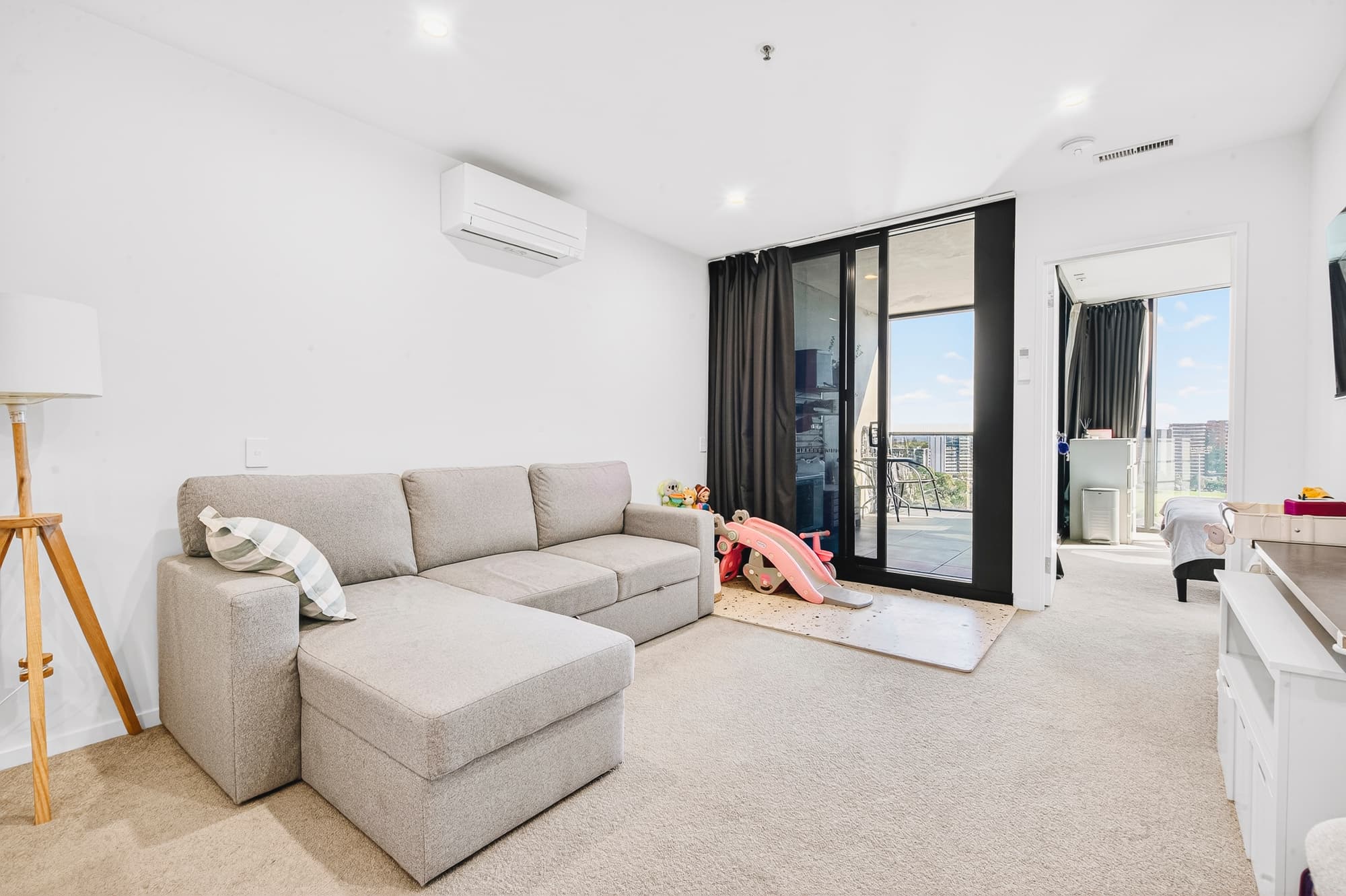 1005/15 Bowes Street, Phillip ACT 2606, Phillip - Thumbnail 3