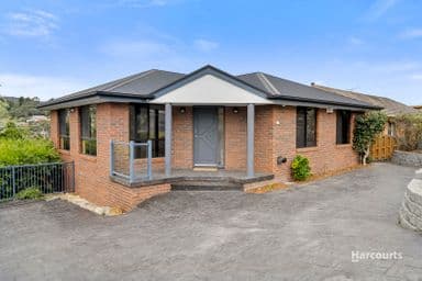 34 St Helens Street, LINDISFARNE, TAS 7015, Lindisfarne - Image 1