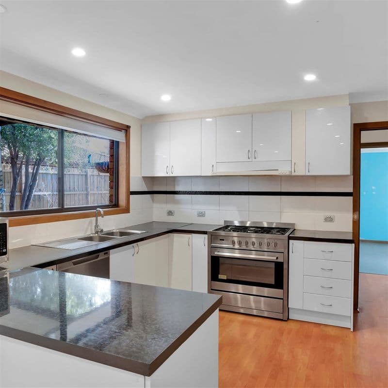 39 Bellbridge Drive, Hoppers Crossing - Thumbnail 2