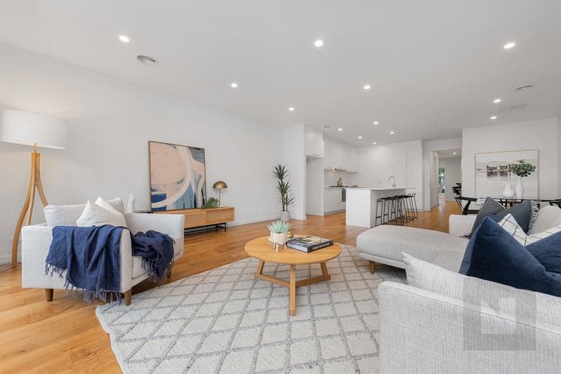 13 Charlotte Street, Newport - Thumbnail 4
