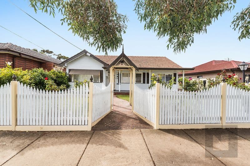 27 Saltley Street, South Kingsville - Image 1