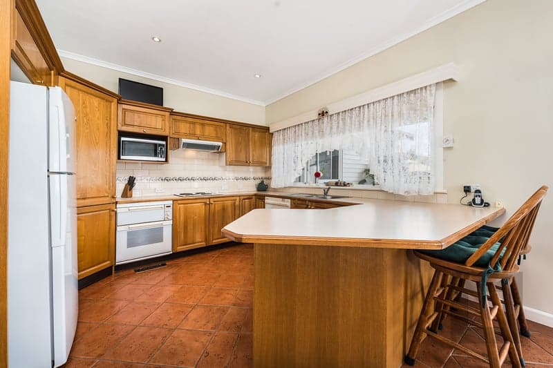 27 Saltley Street, South Kingsville - Thumbnail 3