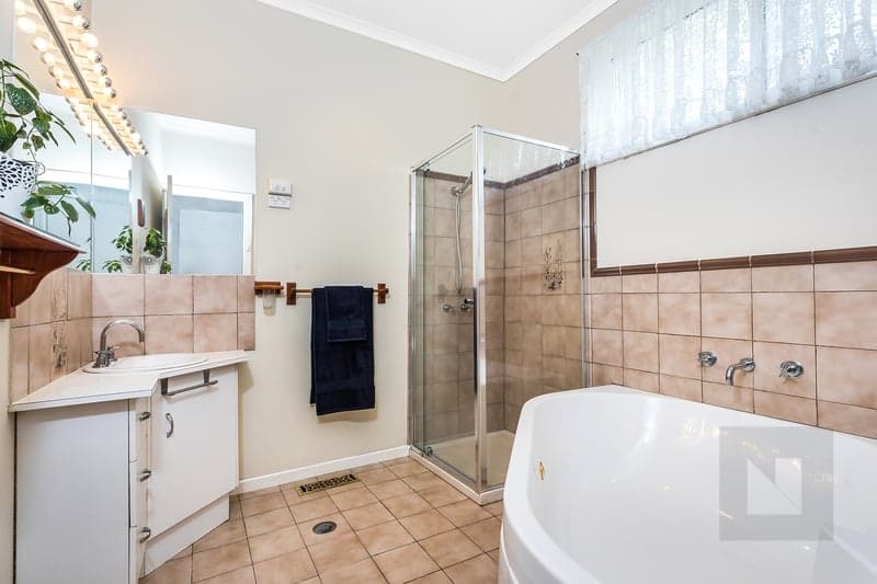 27 Saltley Street, South Kingsville - Thumbnail 7