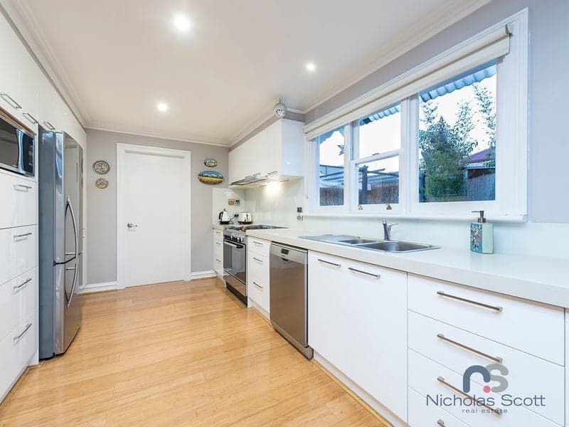 94 Francis Street, Yarraville - Thumbnail 4