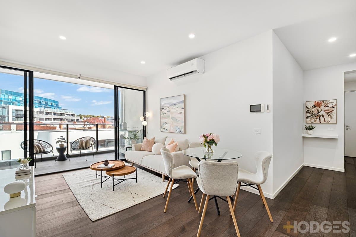 201 / 1121 Toorak Road, Camberwell, VIC, 3124, Camberwell - Thumbnail 3