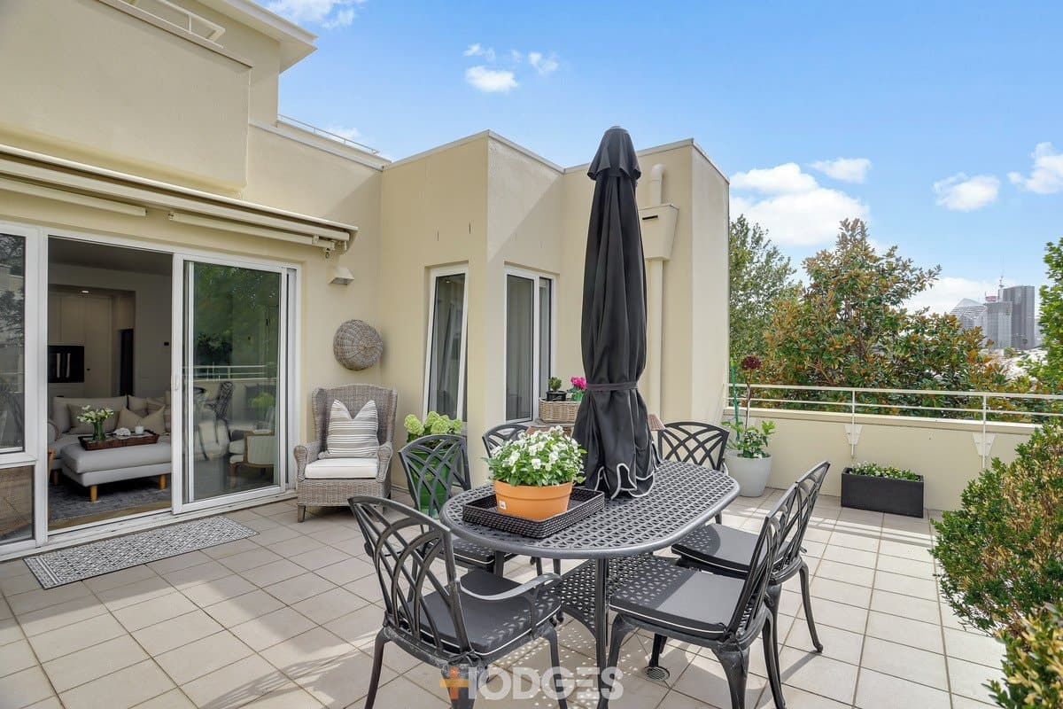 1 / 9 Liardet Street, PORT MELBOURNE, VIC, 3207, Port Melbourne - Thumbnail 2