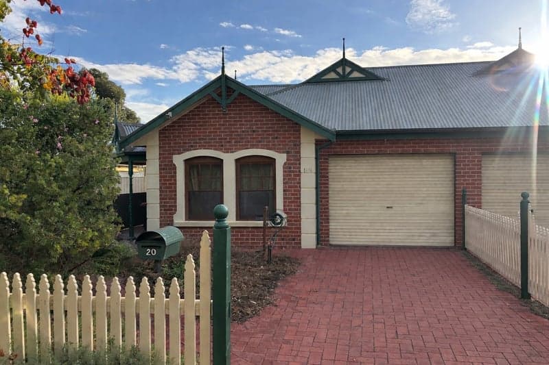 20 Poltawa Terrace, Broadview - Image 1