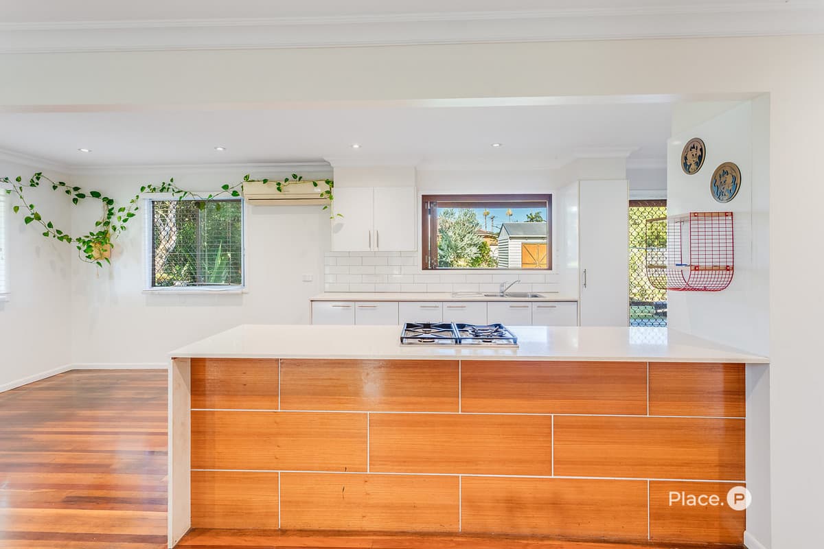 130 Elizabeth Avenue, Clontarf - Thumbnail 5