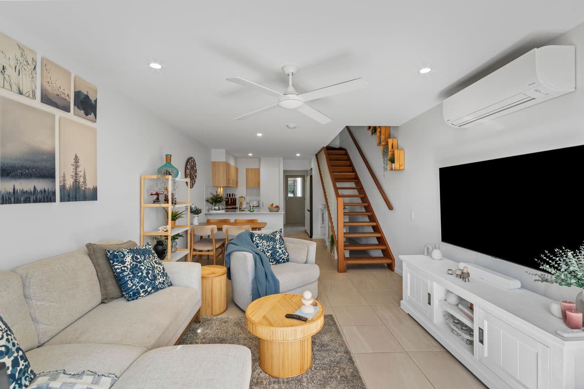 15 Lady Elliot Avenue, Banya - Thumbnail 5